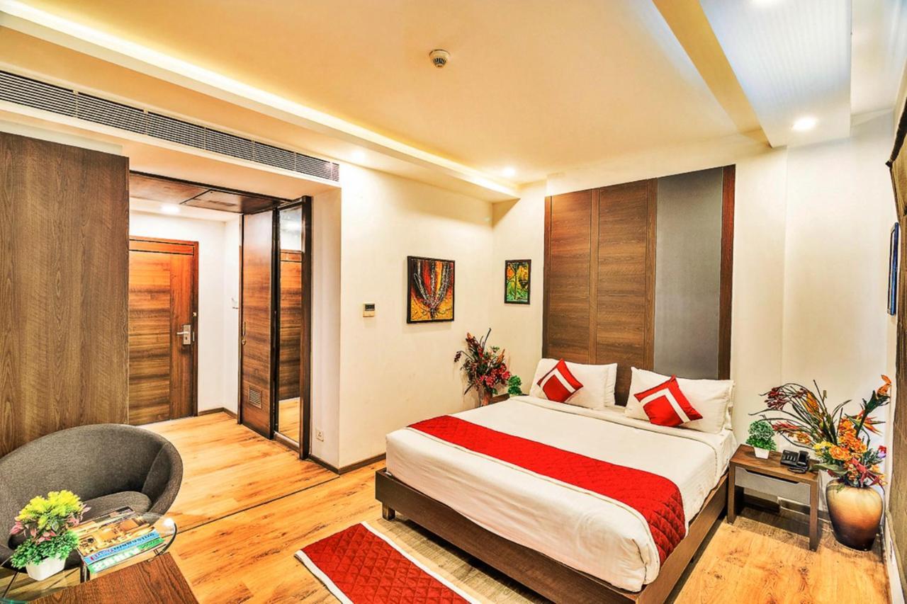 Jagadish Brigade Hotel Bangalore Exteriör bild
