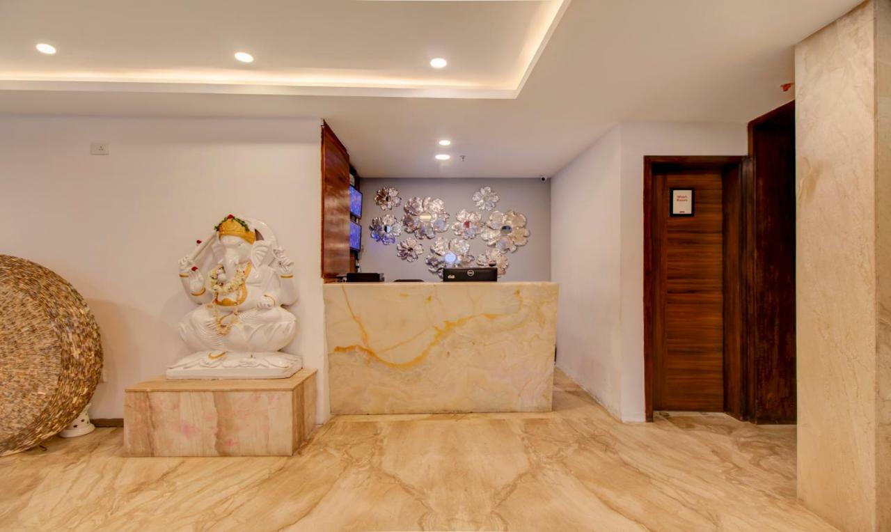Jagadish Brigade Hotel Bangalore Exteriör bild